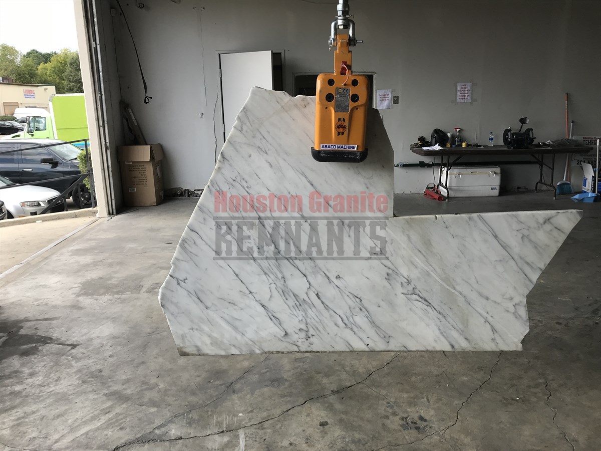 Carrara White Marble Remnant 56