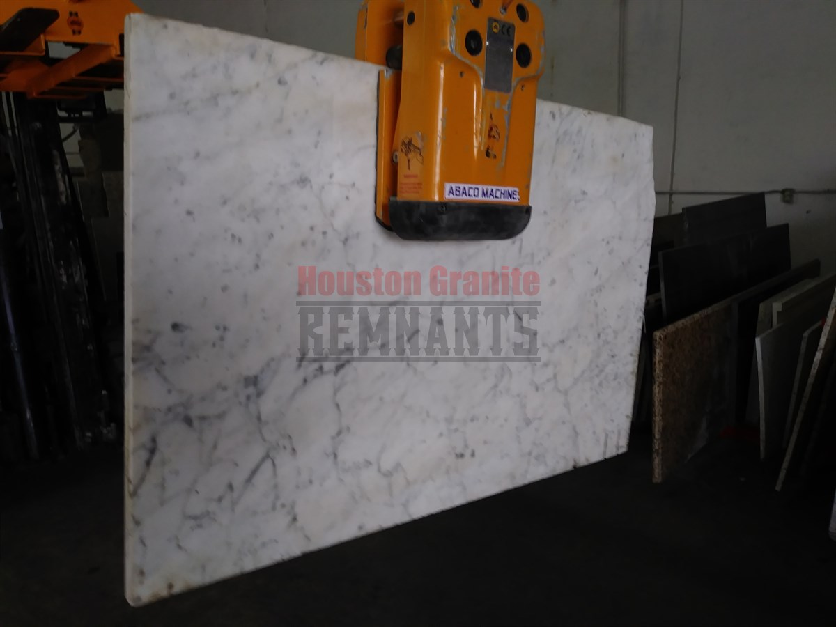 Carrara White Marble Remnant 36