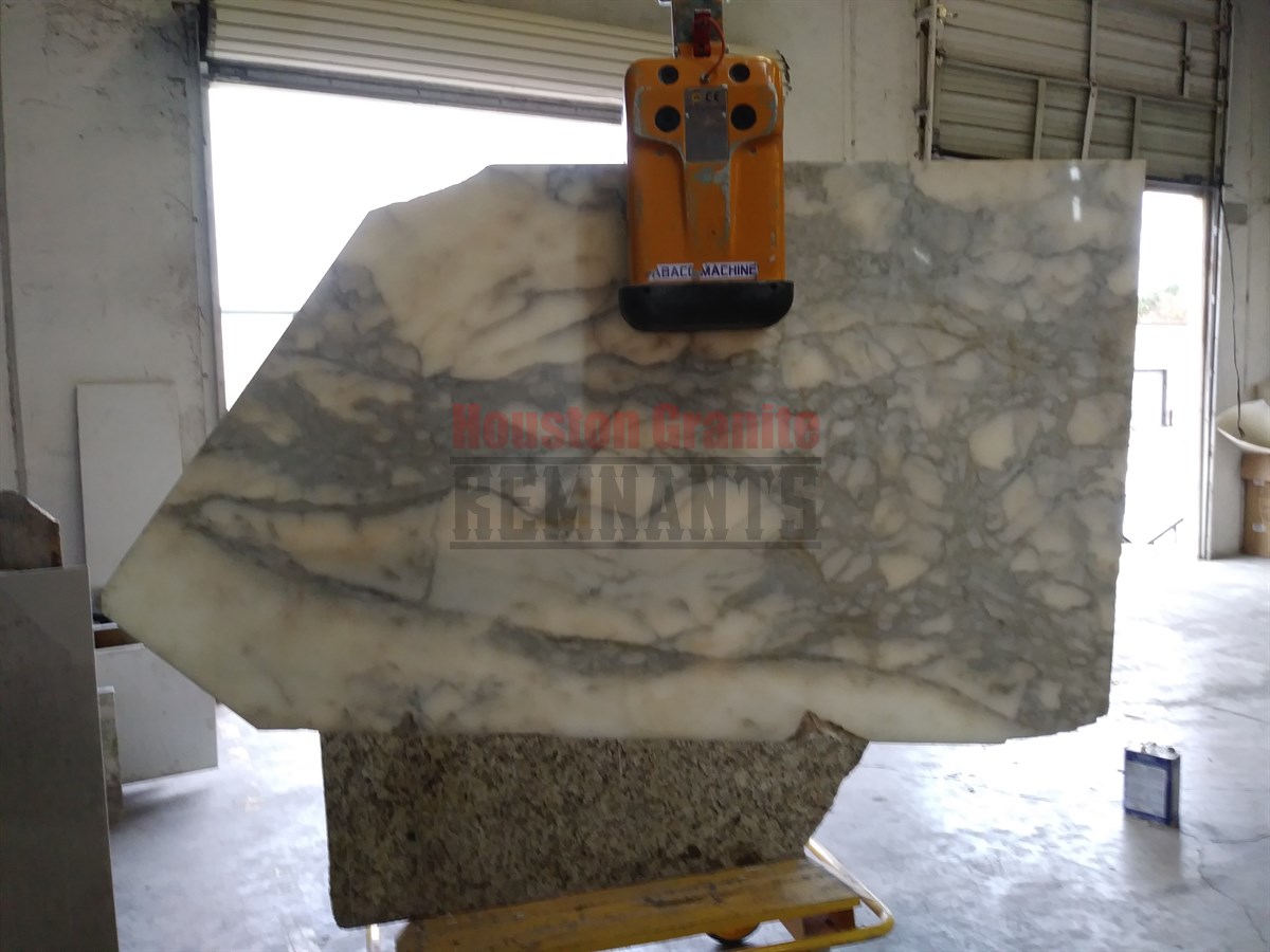 Calacatta Marble Remnant 45.5