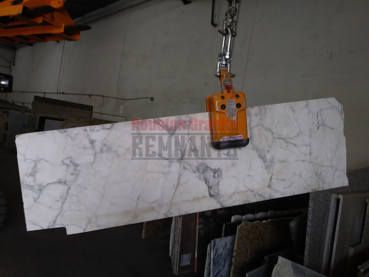 Calacatta Marble Remnant 75.8