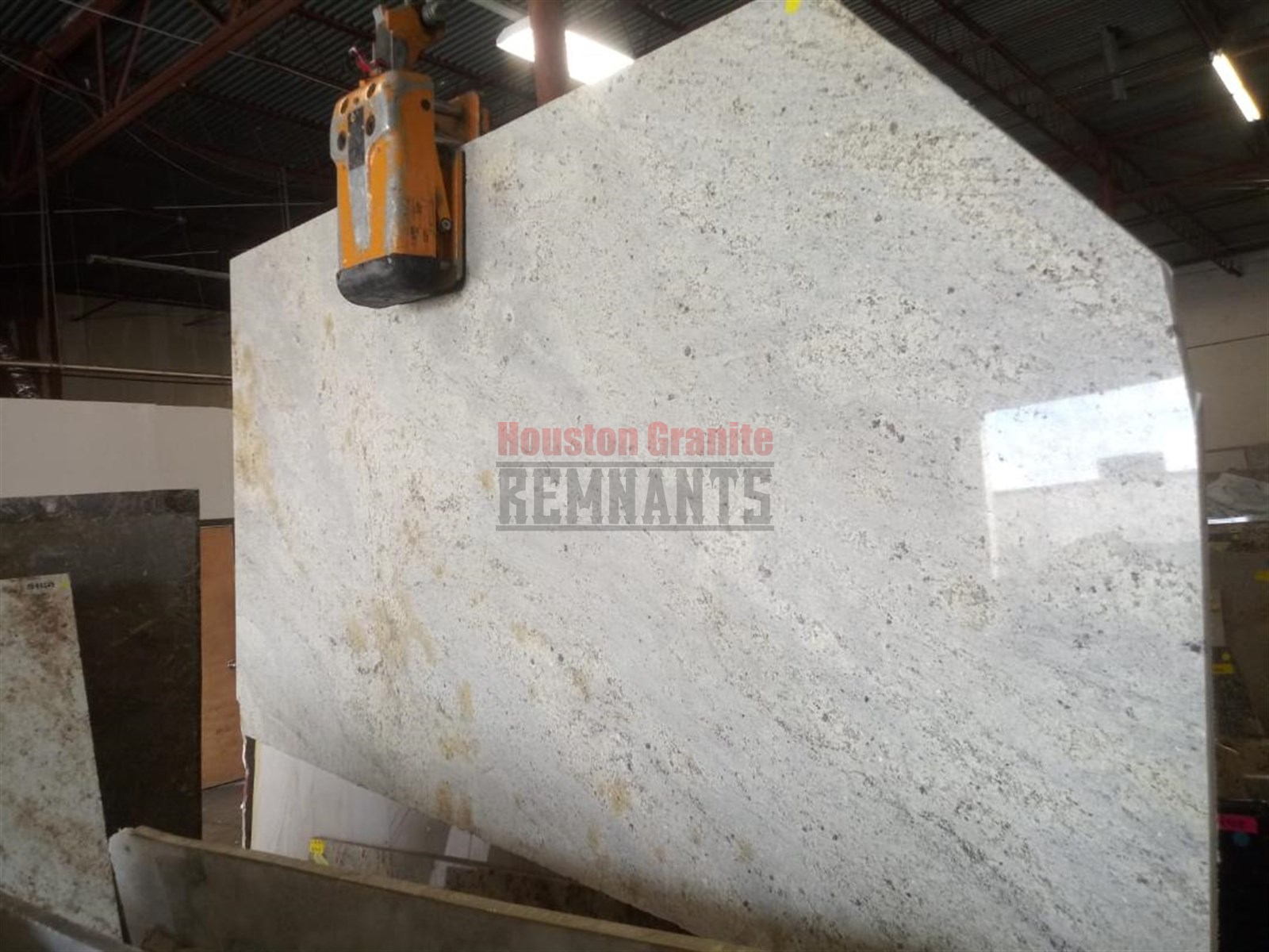 Kashmir White Granite Remnant 62