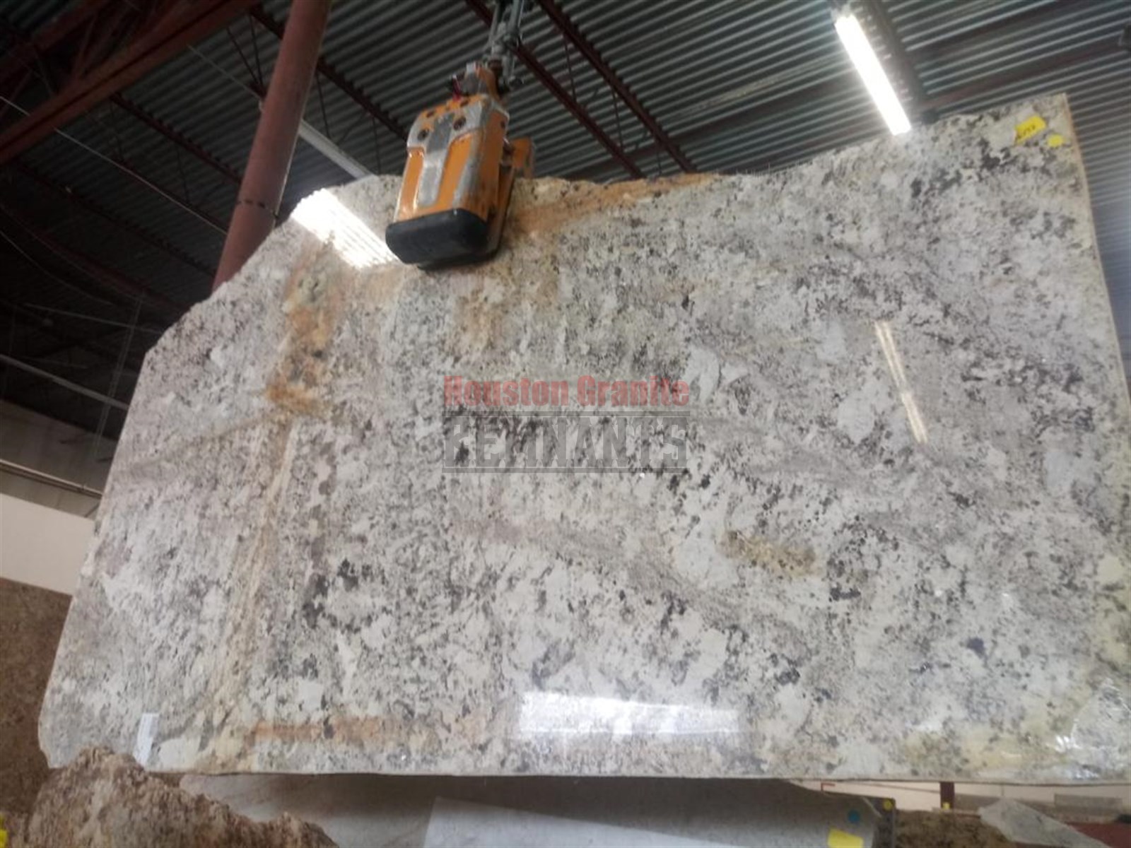 Delicatus Taupe Leathered Granite Remnant 76