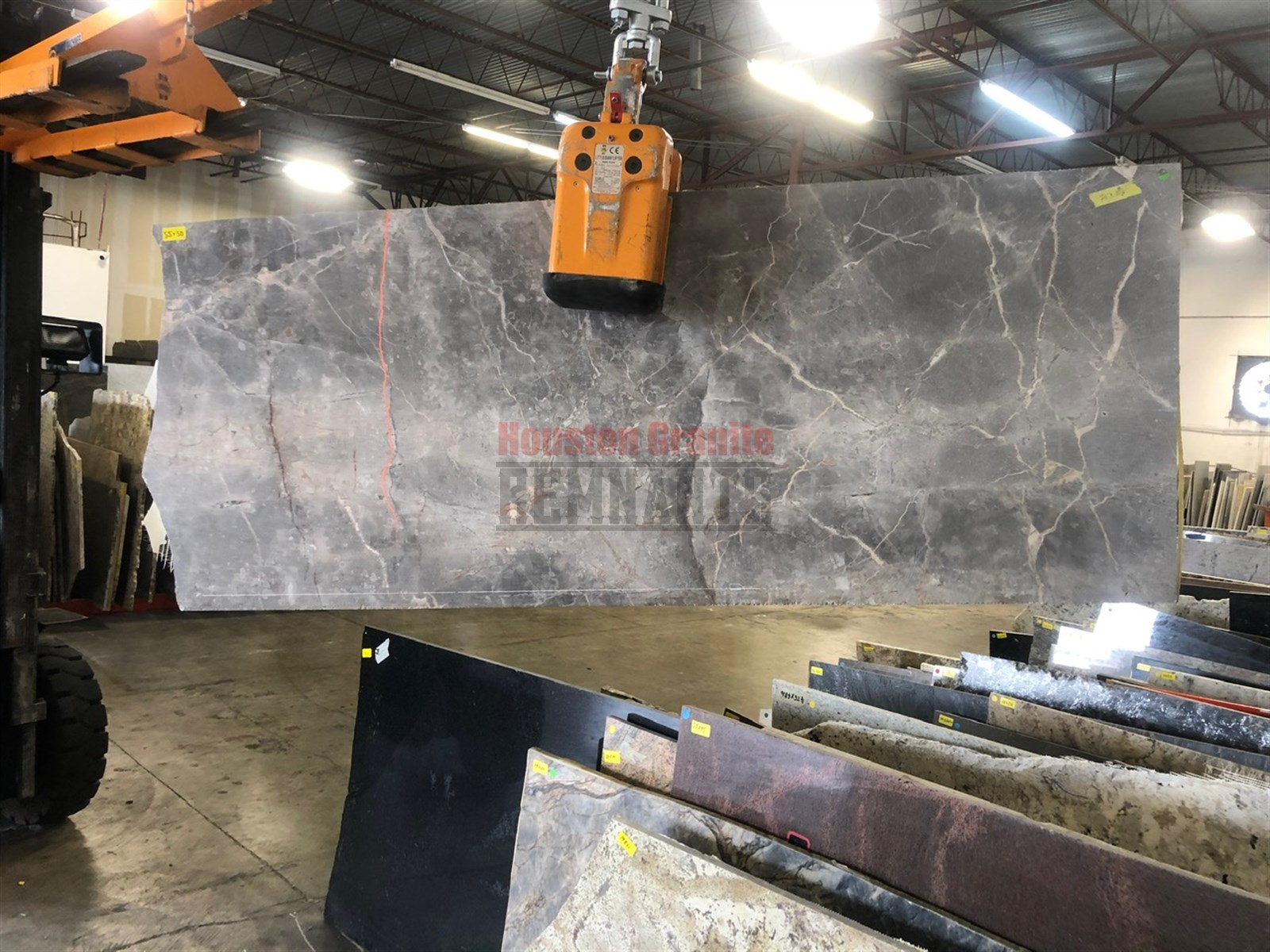 Carrera silver Marble Remnant 55