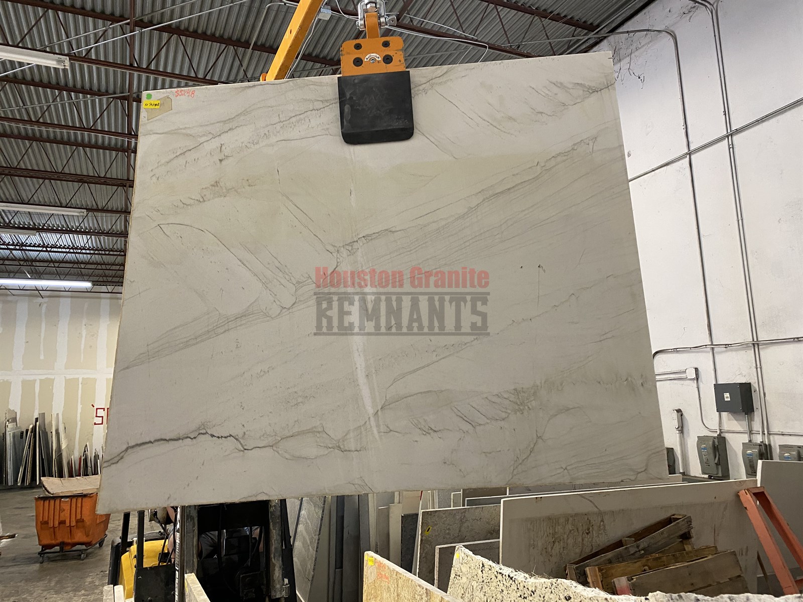 Calacatta Marble Remnant 55