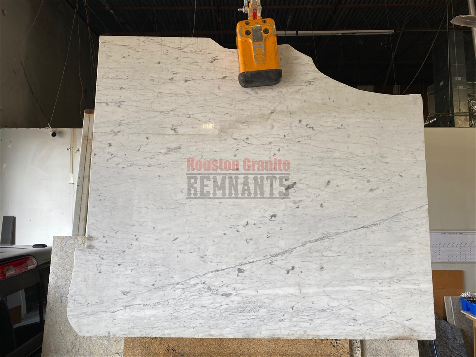 Carrara White Marble Remnant 63