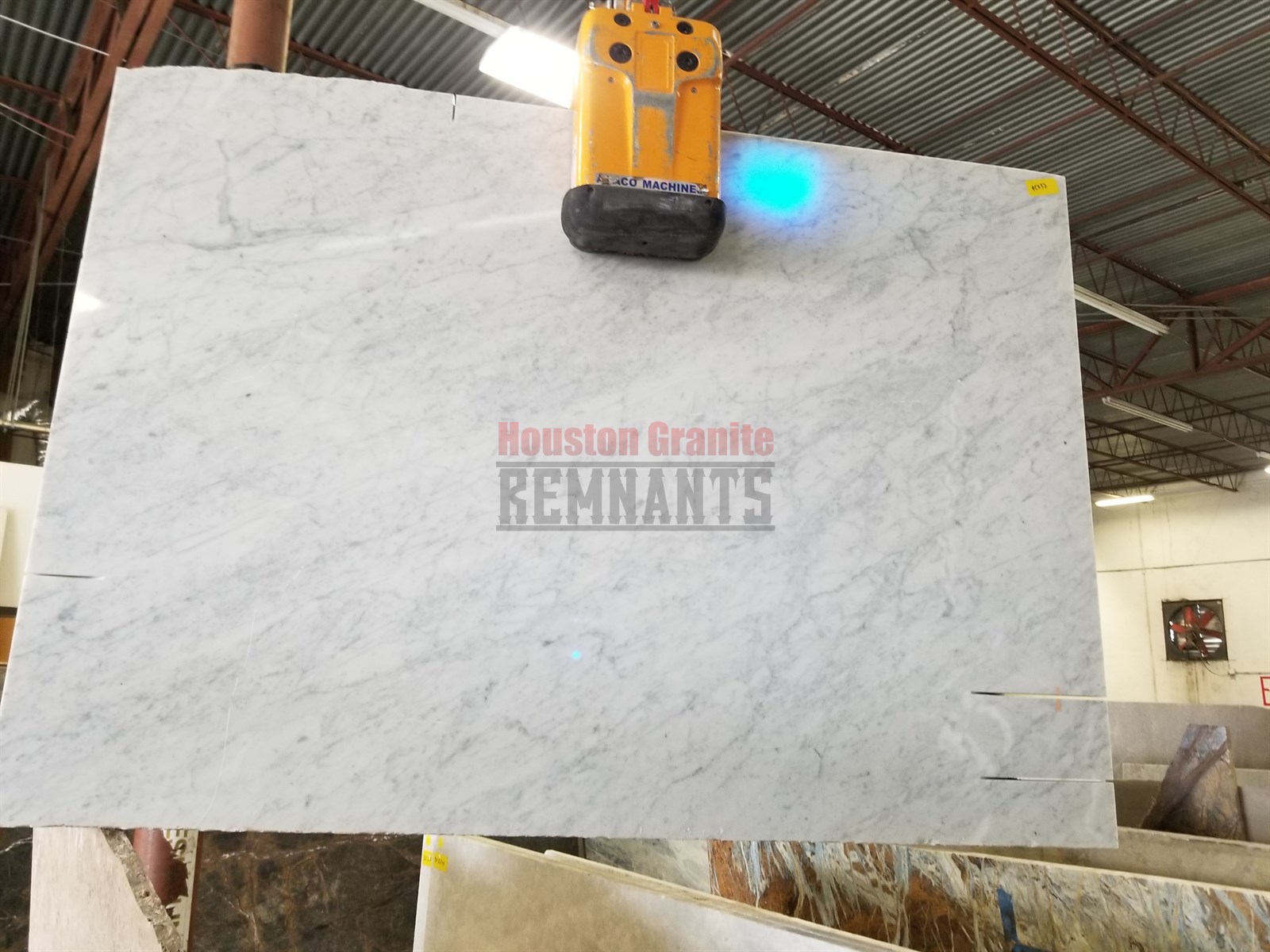 Carrara White Marble Remnant 45