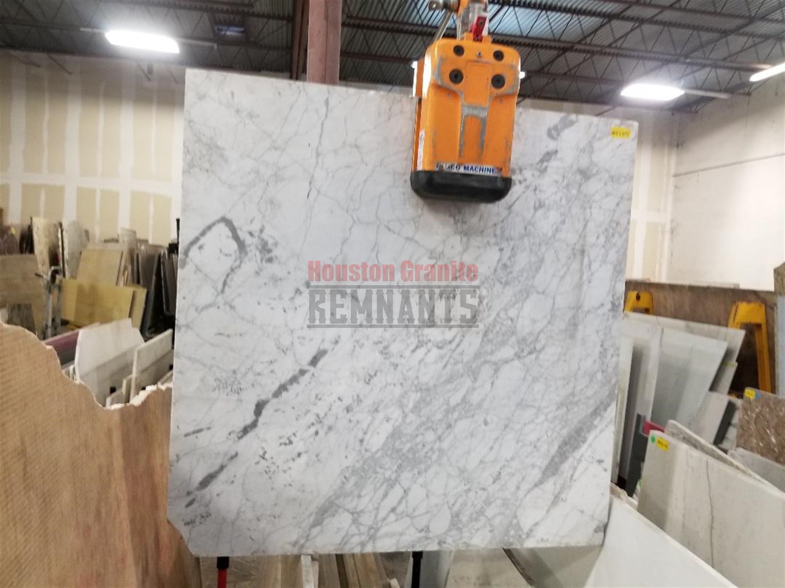 Carrara White Marble Remnant 40.5