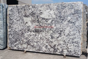 Bianco Alaska Granite 116