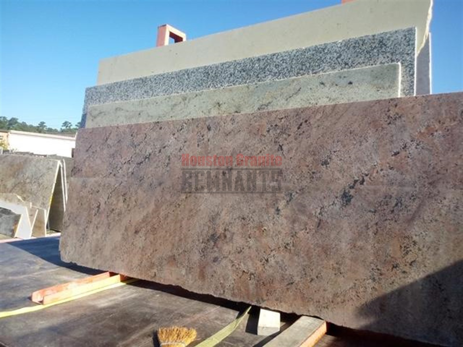 Solarius Granite Remnant 93