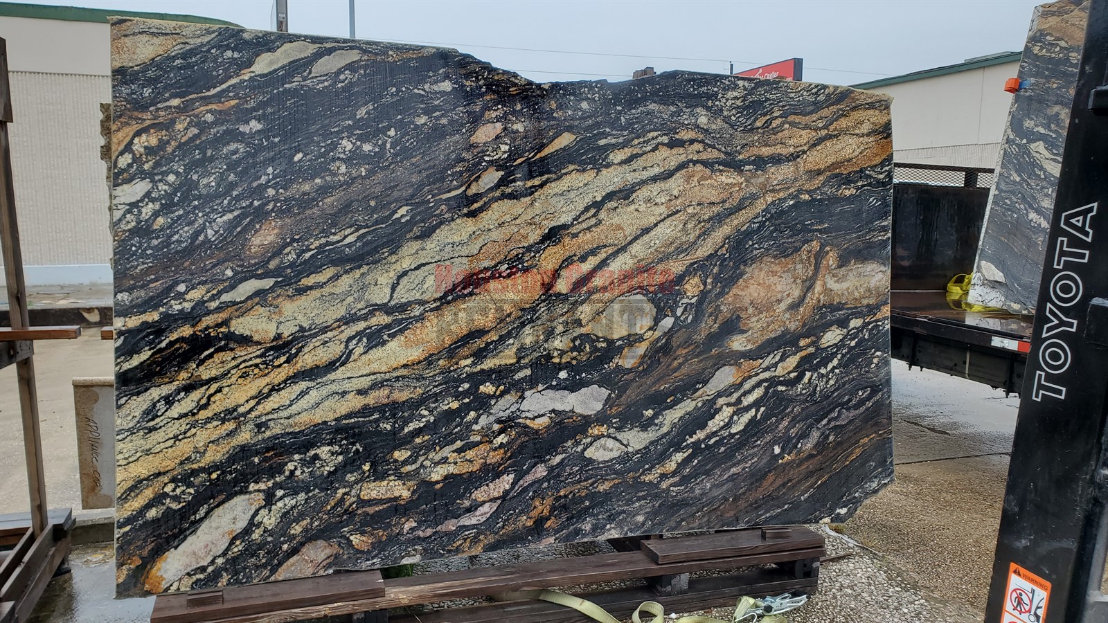 Magma Gold Granite Remnant 119