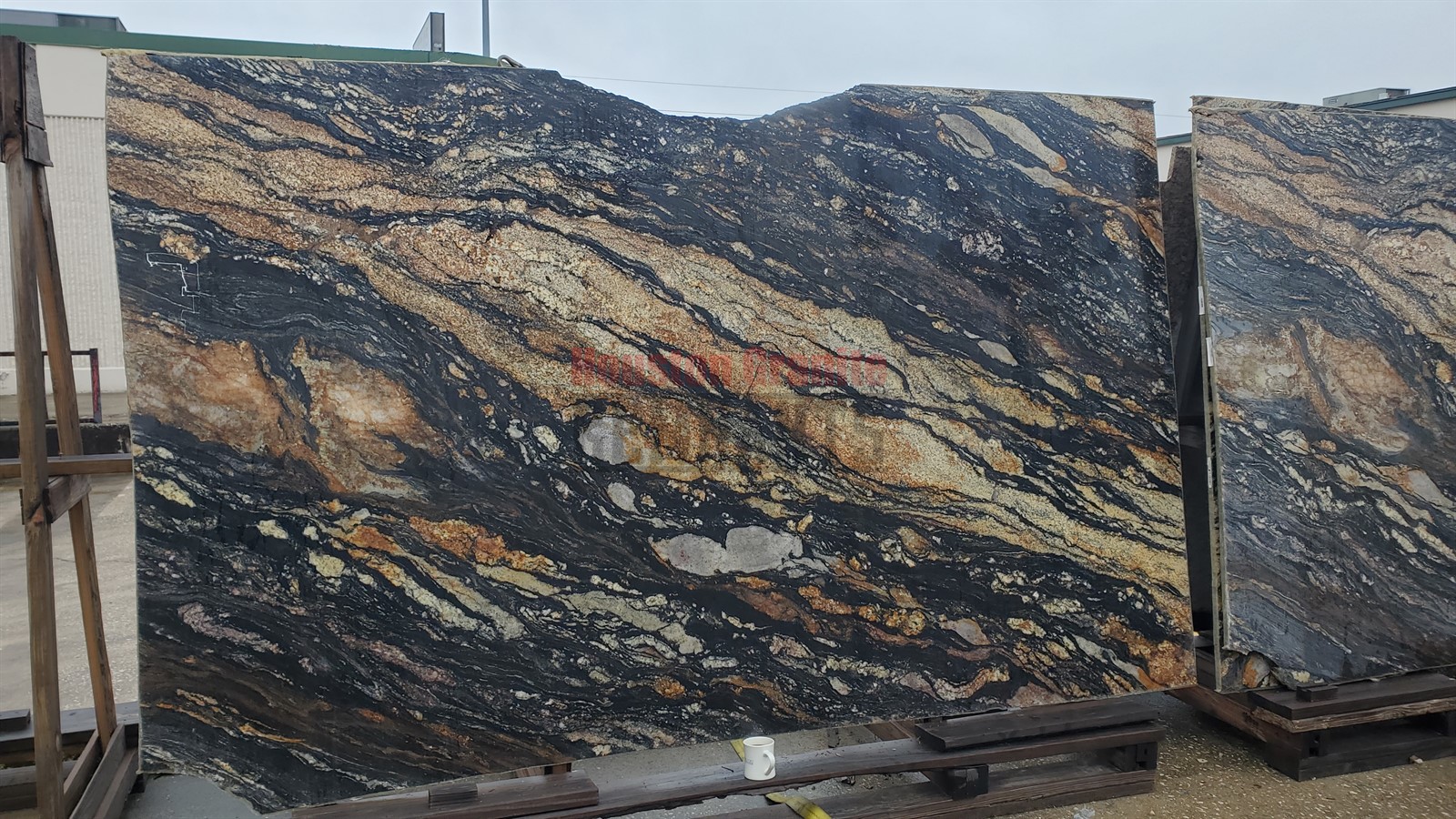 Magma Gold Granite Remnant 117